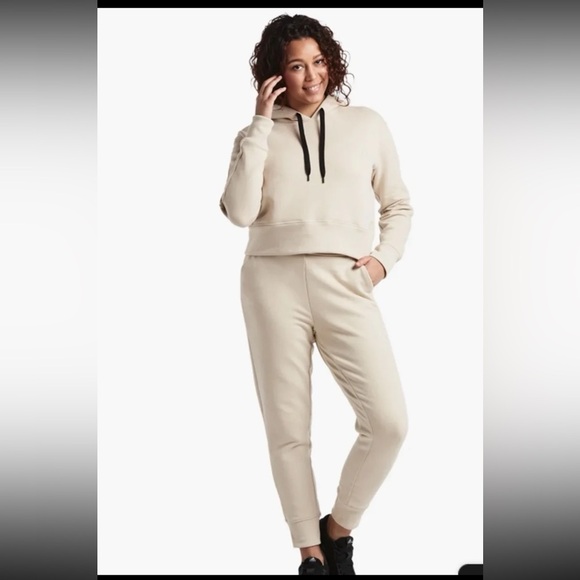 Public Rec Luxe Fleece Cropped Hoodie in Ivory 
size Small - Picture 4 of 12